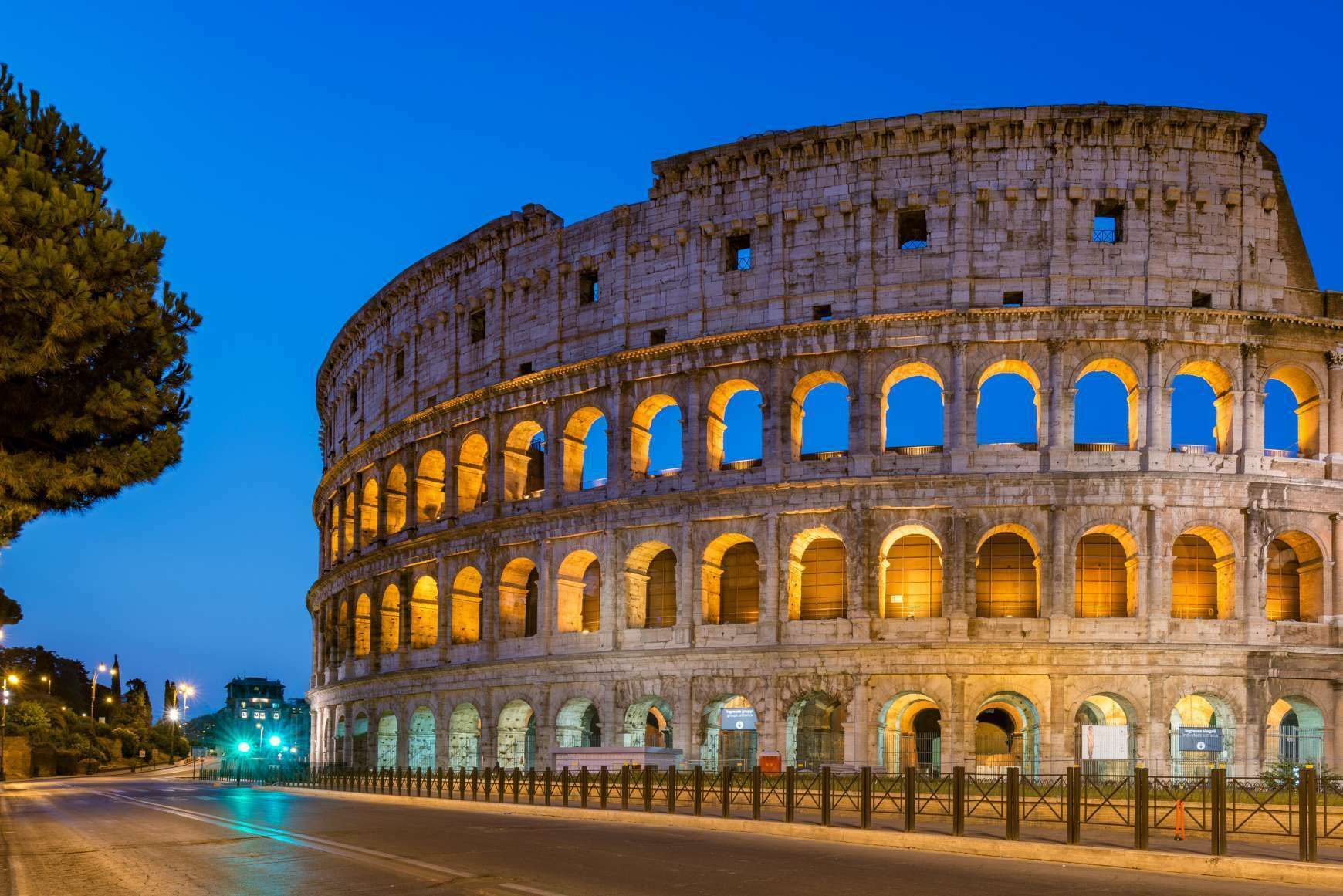 Rome rhinoceros apartments colosseum